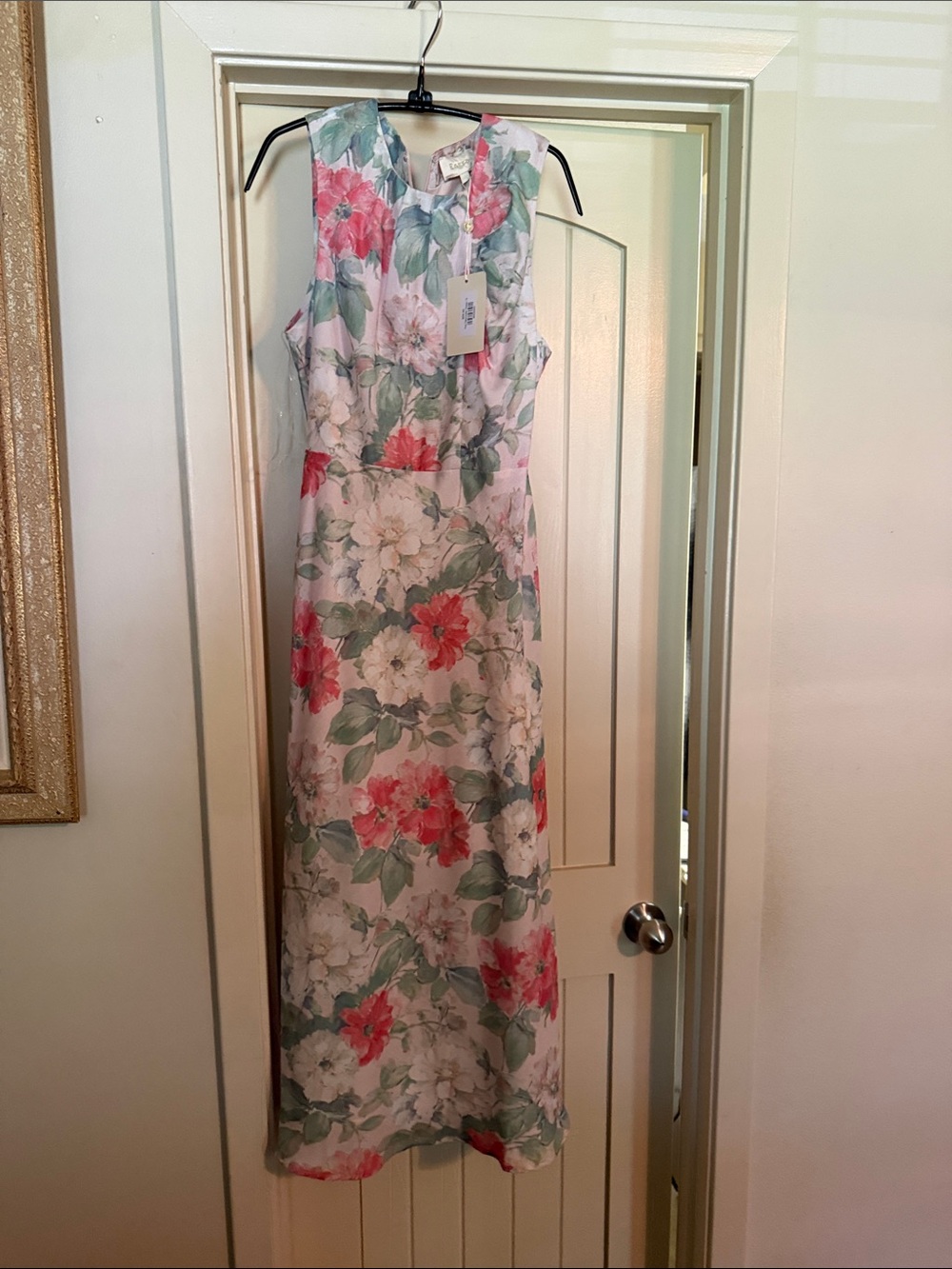 NWT Entro The Clearwater Floral Maxi Dress Size Small Belted Romantic